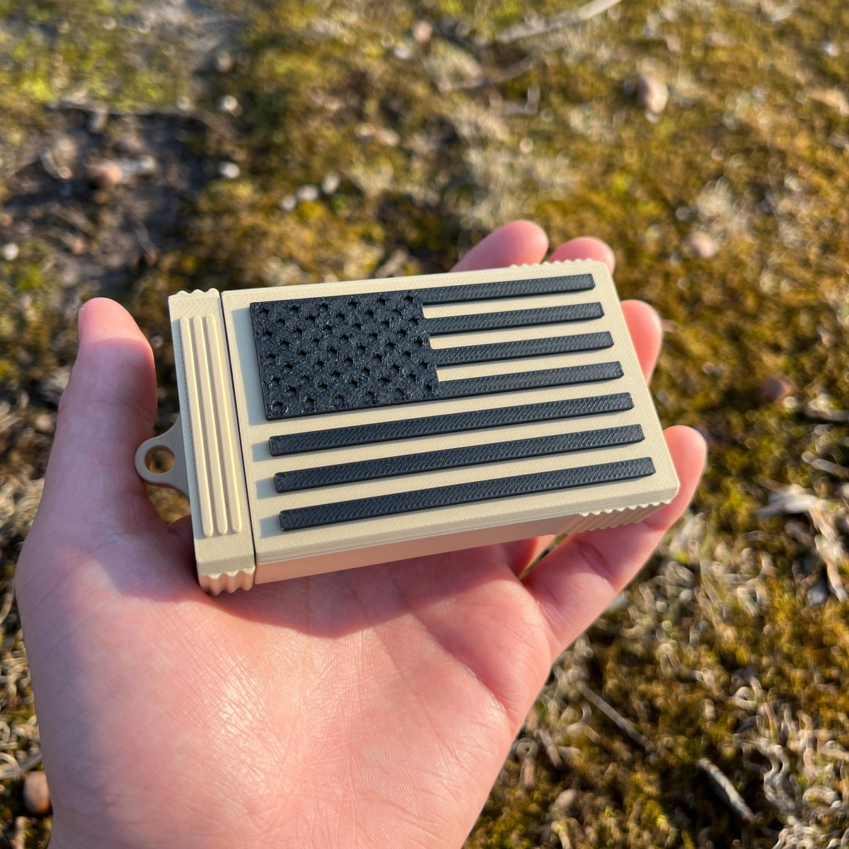 Tactical pocket pill box with American flag shell and divider tray