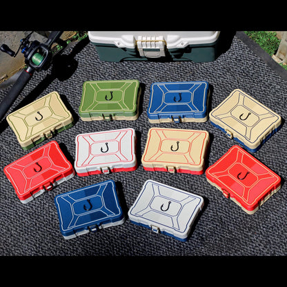 Mini 4-slot tackle box lure organizer with buckle latch
