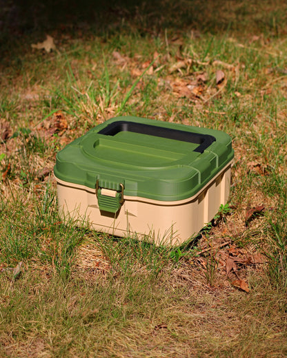 Tackle box travel dog bowl with removable stainless steel insert and screw cap