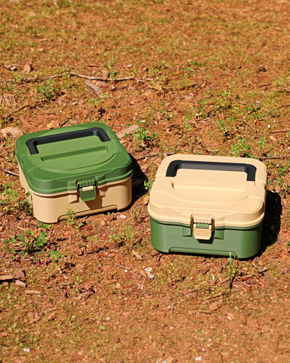 Tackle box travel dog bowl with removable stainless steel insert and screw cap